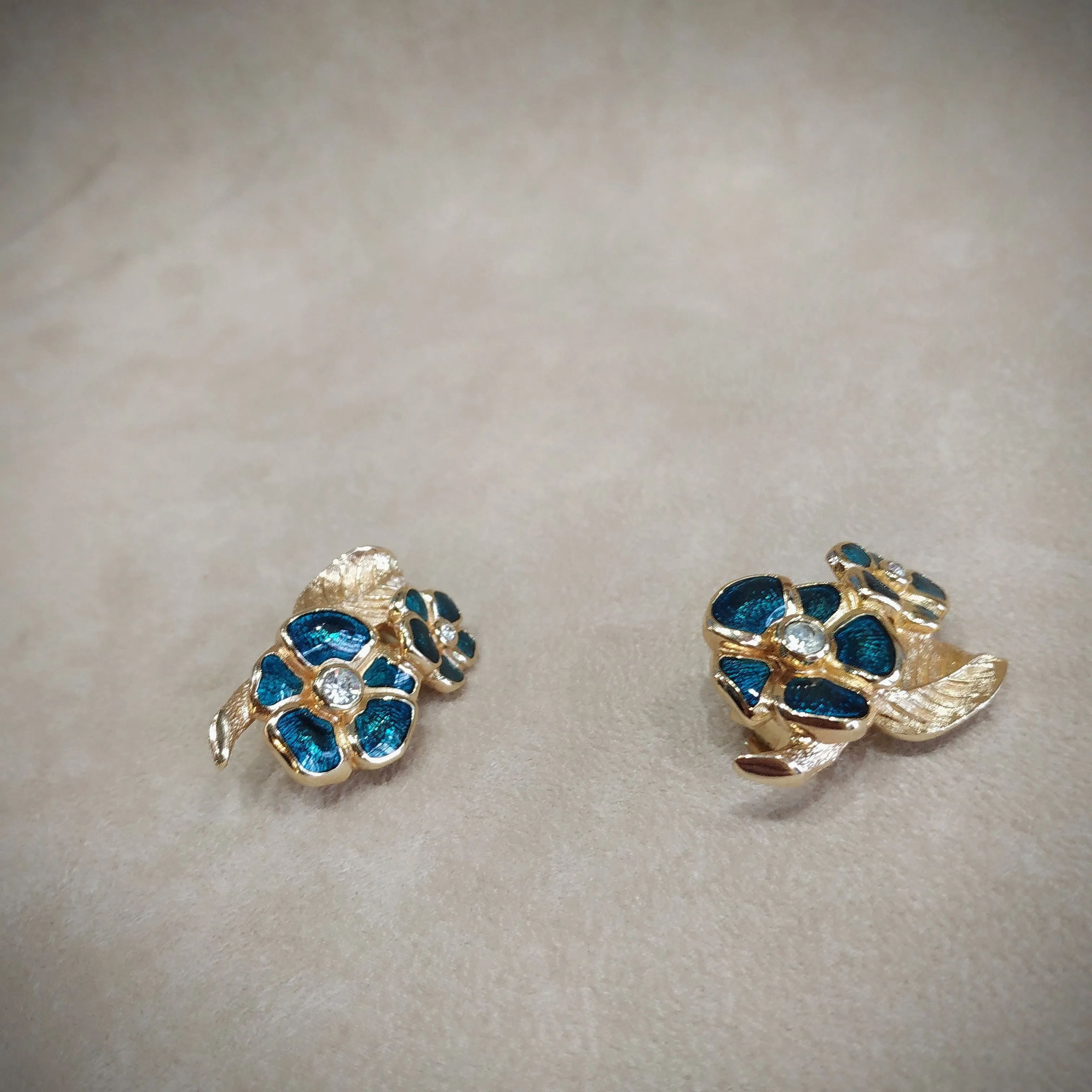 Christian Dior vintage Blue Flower earrings