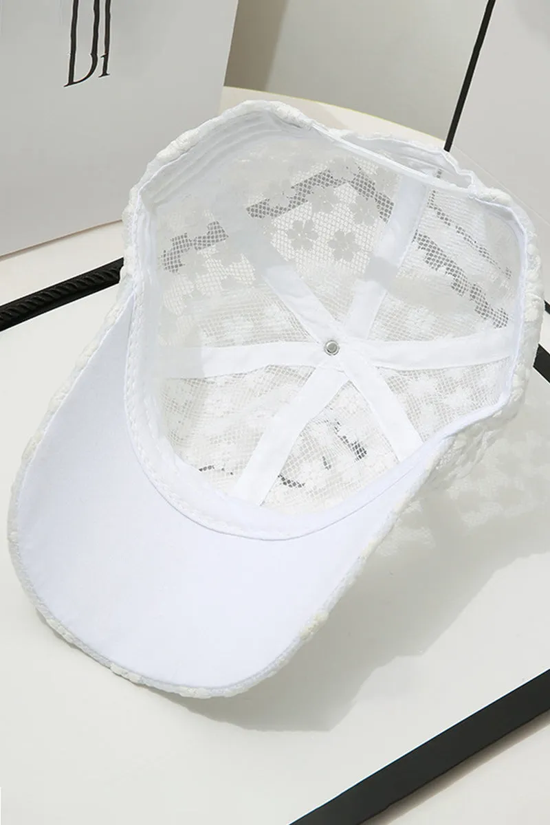 EMBROIDERED BASEBALL CAP