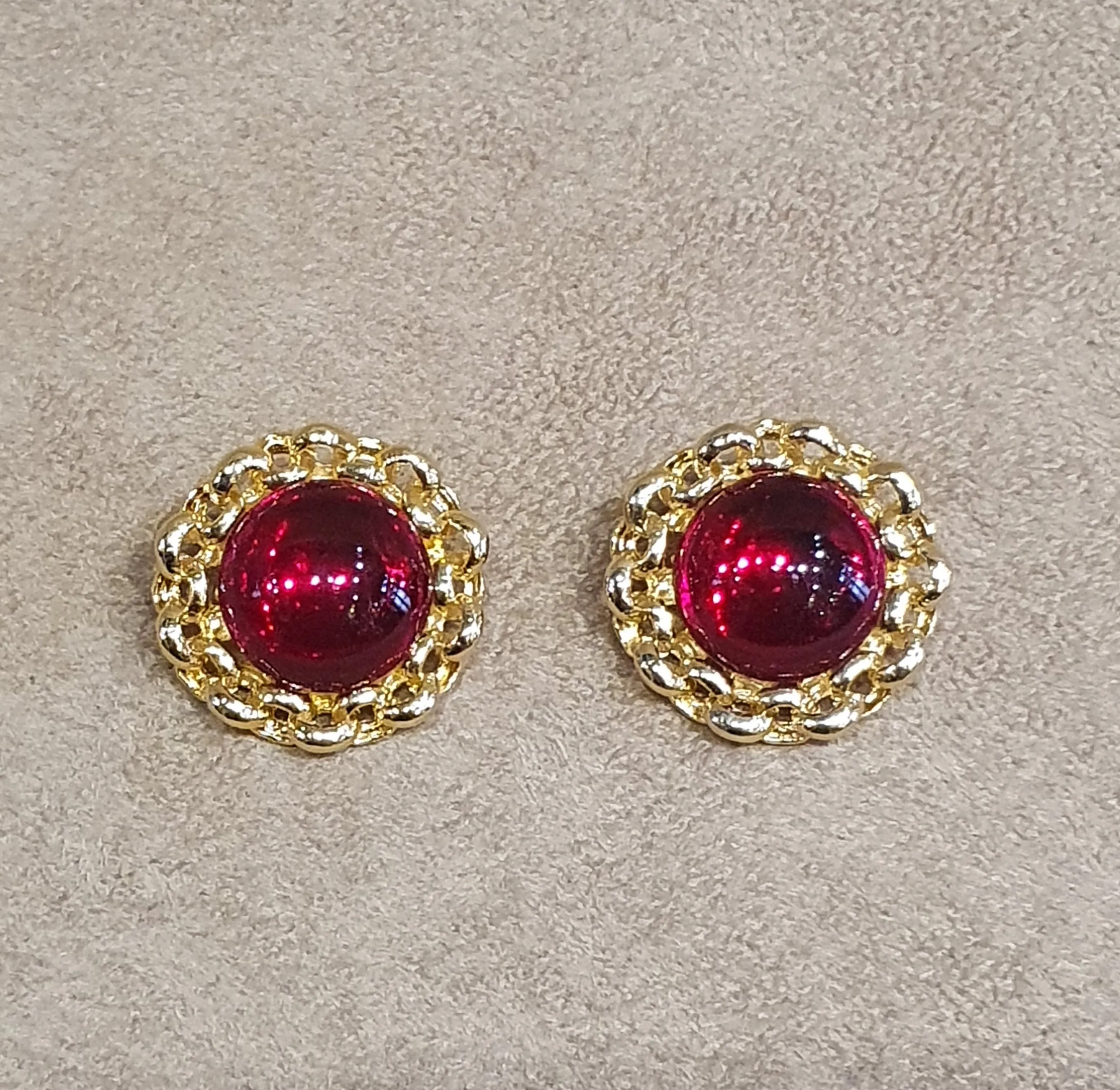 Red Glass Cabochon rope trim Clip on Vintage Earrings