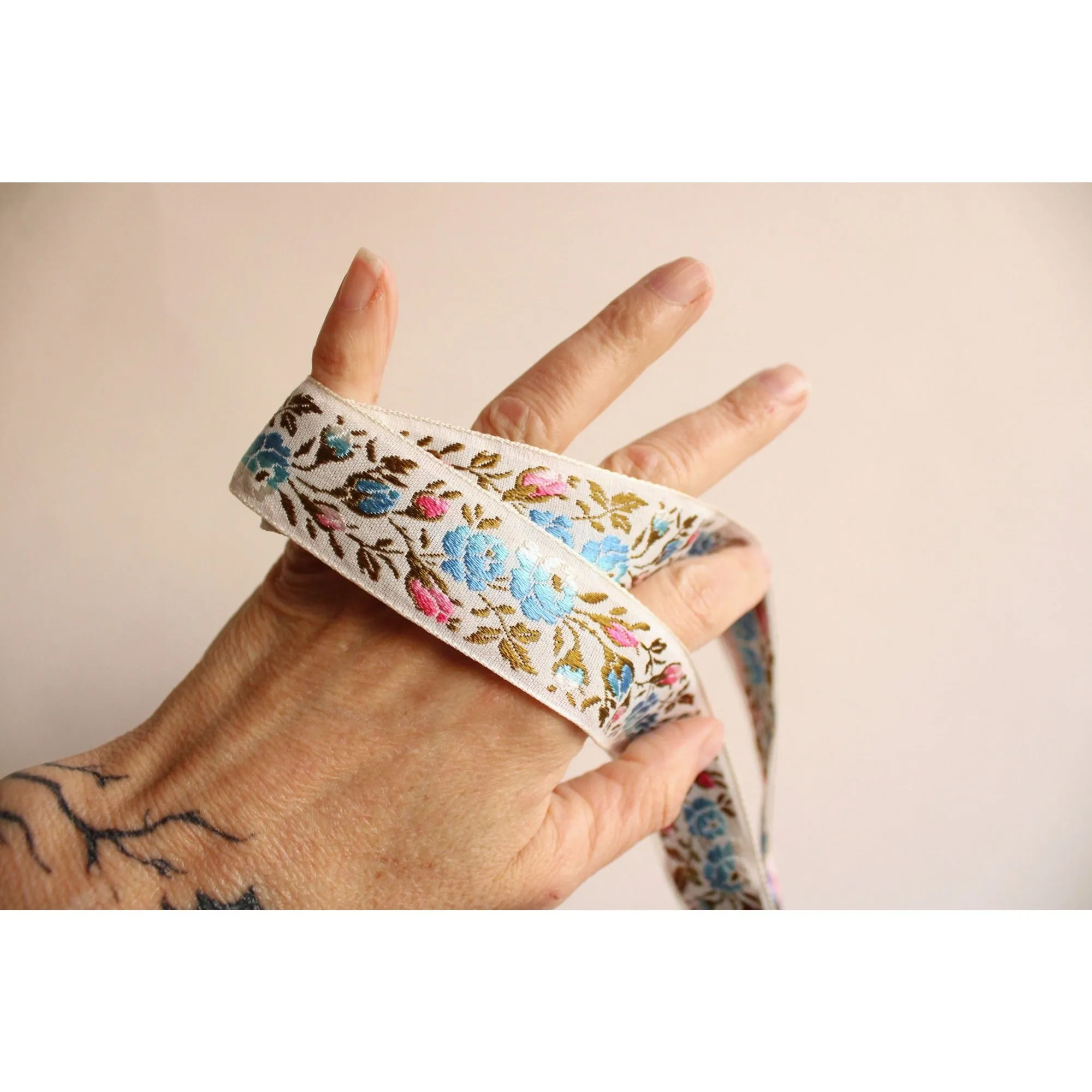 Vintage Jacquard Ribbon Trim, Pink Blue And White, 2.5 Yards, 1 Inch Wide