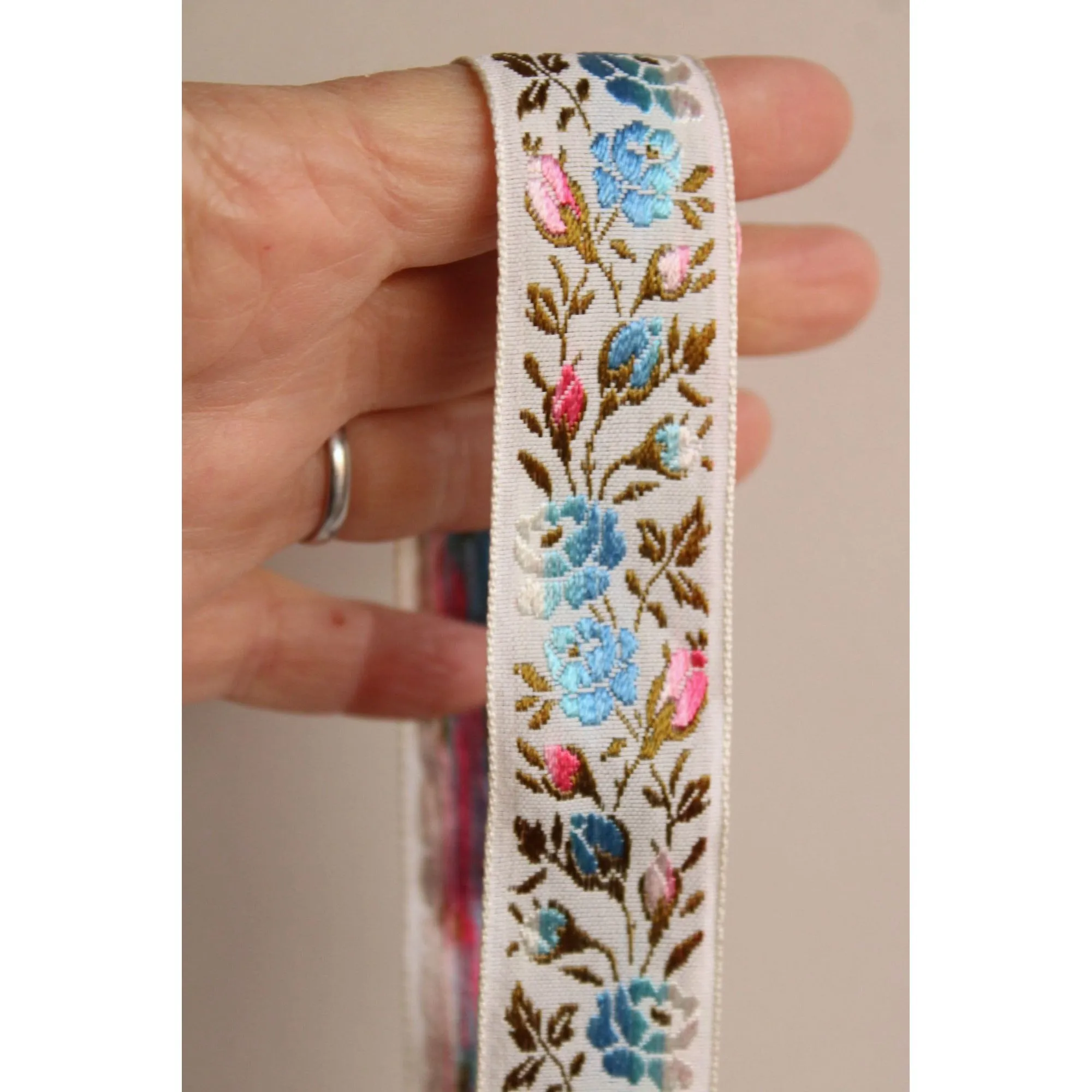 Vintage Jacquard Ribbon Trim, Pink Blue And White, 2.5 Yards, 1 Inch Wide
